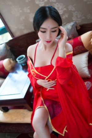 自愿做女室友的脚奴_1080P电影全集观看